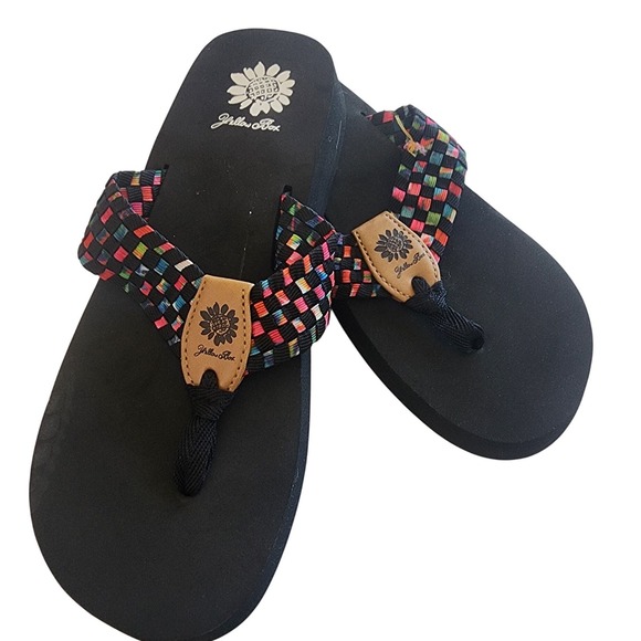 Yellow Box Soleil Black Multi Color Woven Strap Flip Flops Sandals Womens 8M - Picture 1 of 7
